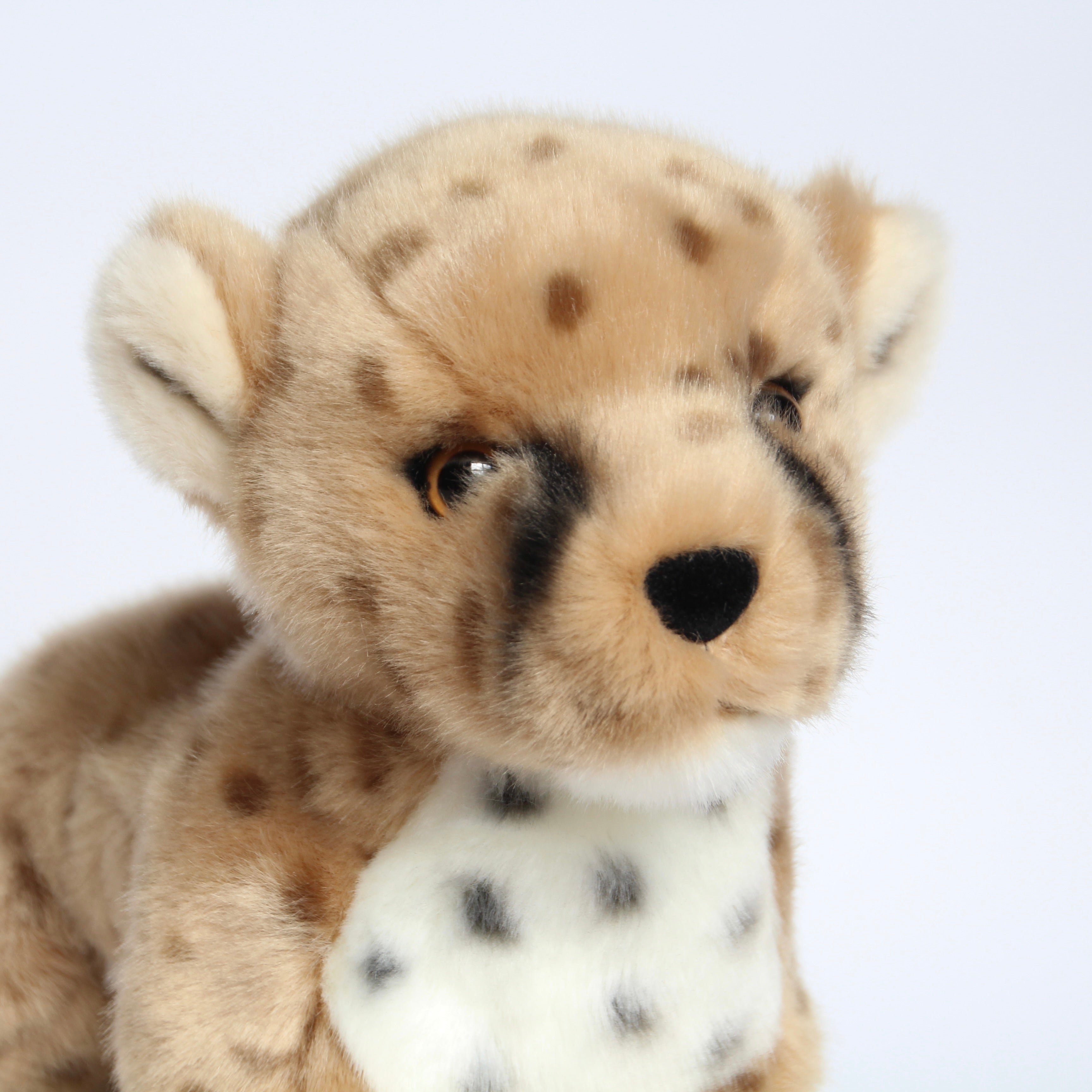 Chillin' Cheetah Cub – Wonder Wolf Plush