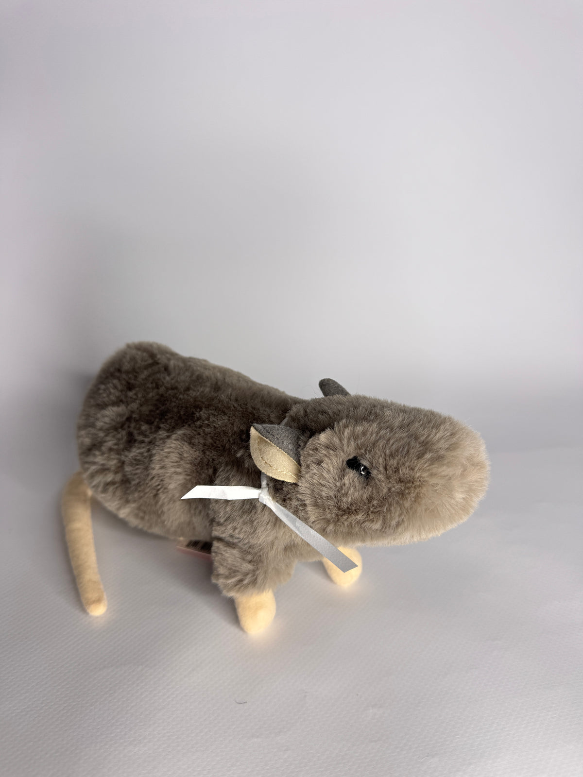 Peluche douglas: colbie le chat gris | Boutique de jouets Lydie Peluche douglas: colbie le chat gris | Boutique de jouets Lydie