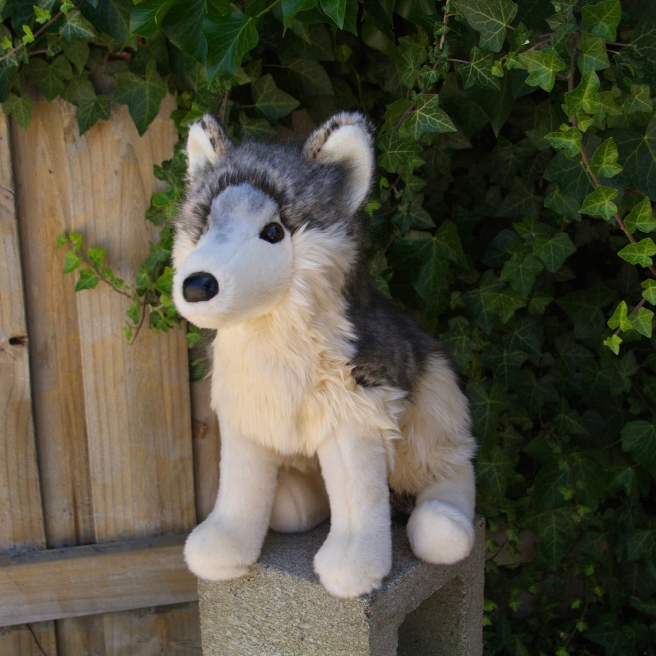 Douglas Cuddle Toys Smoke DLux Wolf